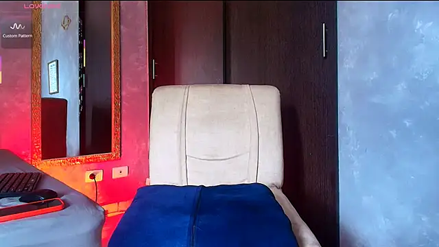 liuscast22 online show from September 2025 02:44:02 PM