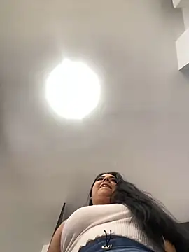 xoxo sol online show from October 2025 09:04:01 PM