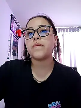 Snapshot of persefone_core chatting on November 2025 04:27:02 PM persefone core online show from November 2025 04:27:02 PM