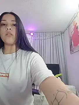 Snapshot of persefone_core chatting on November 2025 10:34:02 PM persefone core online show from November 2025 10:34:02 PM