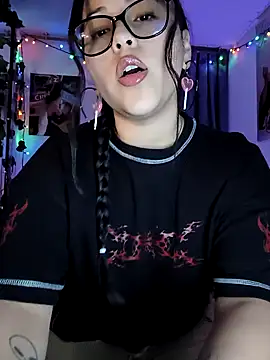 Snapshot of persefone_core chatting on March 2026 09:32:02 PM persefone core online show from March 2026 09:32:02 PM