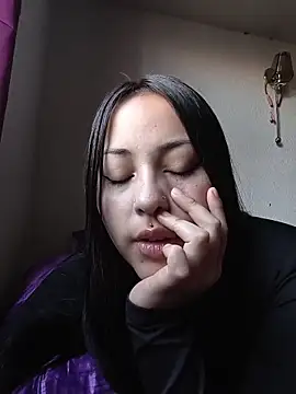 Snapshot of persefone_core chatting on April 2026 09:48:02 PM persefone core online show from April 2026 09:48:02 PM