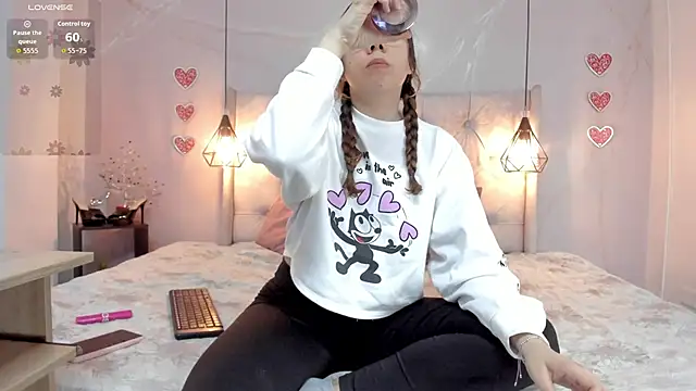 SakuraLee  online show from March 2026 01:39:01 PM