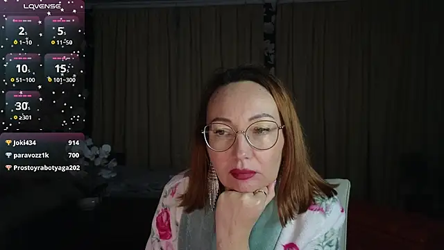 Snapshot of LybovNTV chatting on March 2025 02:06:02 AM LybovNTV online show from March 2025 02:06:02 AM