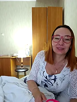 Snapshot of LybovNTV chatting on September 2025 03:20:01 AM LybovNTV online show from September 2025 03:20:01 AM