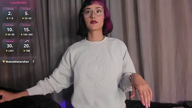 Snapshot of tati_cardenas chatting on February 2025 07:26:02 AM tati cardenas online show from February 2025 07:26:02 AM