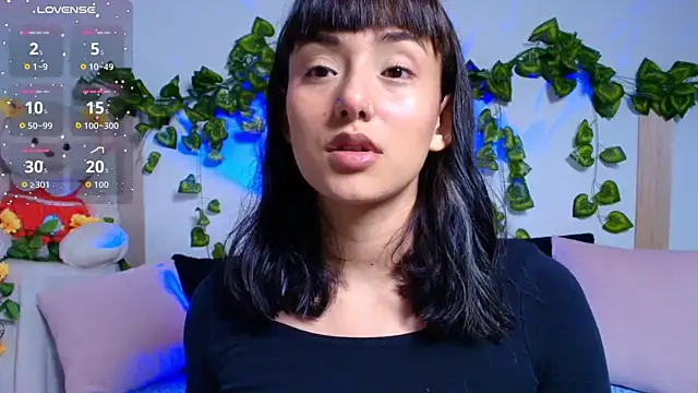 Snapshot of tati_cardenas chatting on December 2025 01:35:02 AM tati cardenas online show from December 2025 01:35:02 AM