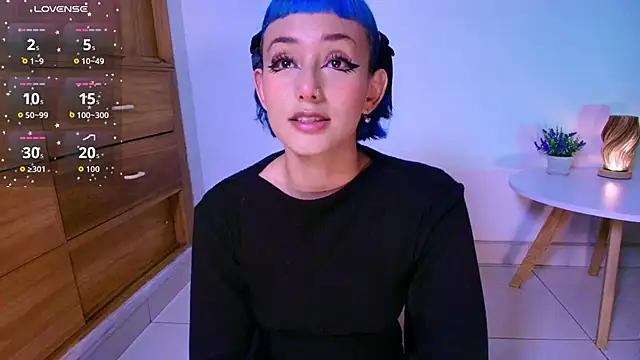 Snapshot of tati_cardenas chatting on April 2026 07:14:01 AM tati cardenas online show from April 2026 07:14:01 AM