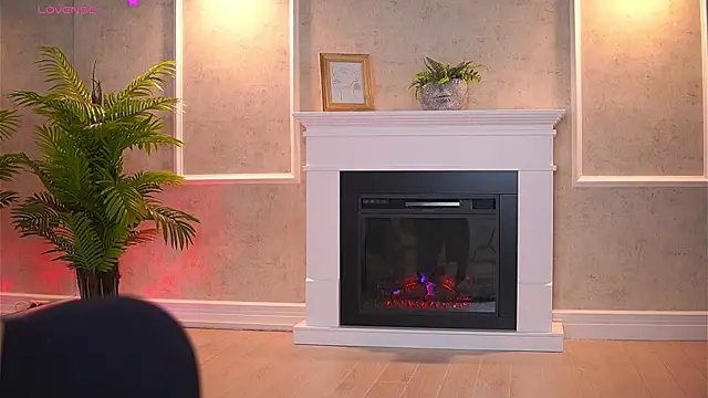 Abbela White online show from September 2025 06:36:01 AM