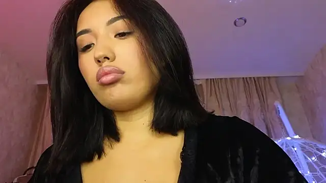 lily  foster online show from February 2026 02:43:01 PM