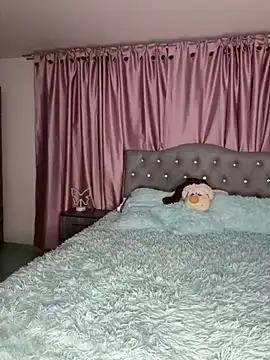 Emiily Scott1 online show from January 2025 04:04:02 AM