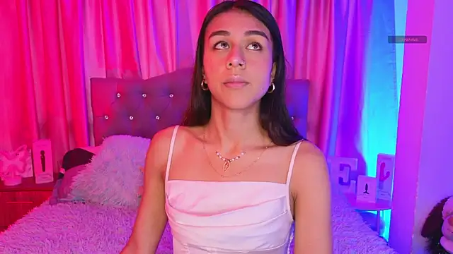 Snapshot of Emiily_Scott1 chatting on March 2026 07:13:02 PM Emiily Scott1 online show from March 2026 07:13:02 PM