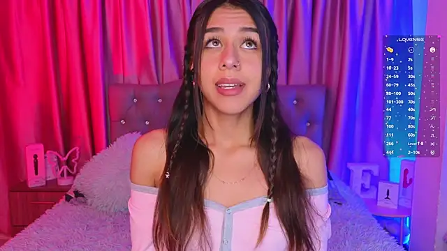 Snapshot of Emiily_Scott1 chatting on March 2026 11:50:01 PM Emiily Scott1 online show from March 2026 11:50:01 PM