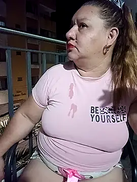 Snapshot of HORNY_MATURE25 chatting on January 2025 02:09:01 AM HORNY MATURE25 online show from January 2025 02:09:01 AM