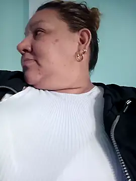 Snapshot of HORNY_MATURE25 chatting on February 2025 10:28:01 PM HORNY MATURE25 online show from February 2025 10:28:01 PM