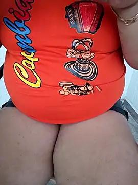 Snapshot of HORNY_MATURE25 chatting on December 2025 10:27:02 PM HORNY MATURE25 online show from December 2025 10:27:02 PM