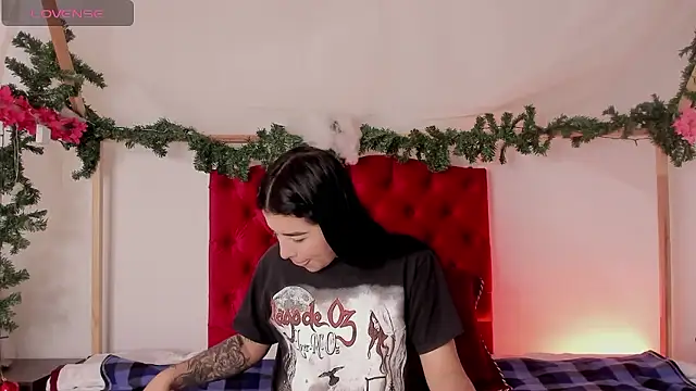 aliice walker  online show from December 2024 12:30:01 PM