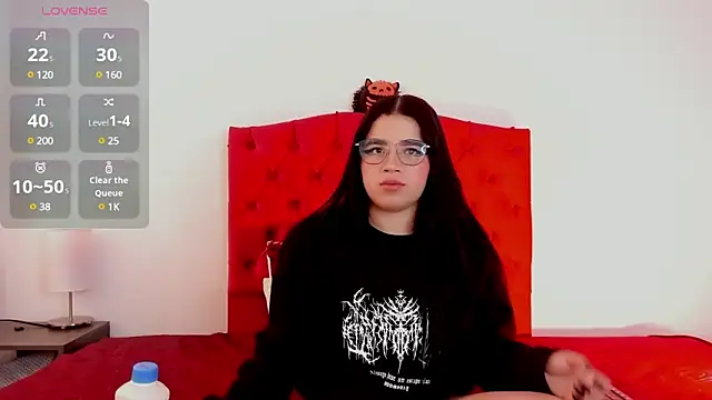 aliice walker  online show from December 2024 03:30:02 PM