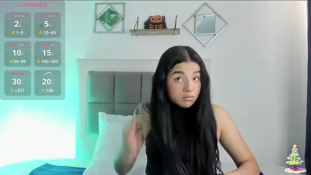 aliice walker  online show from January 2025 01:11:01 PM