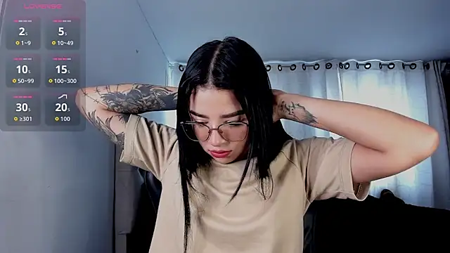 aliice walker  online show from December 2025 06:13:02 PM