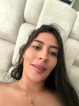 Sophie  Foxxx online show from November 2025 06:13:01 PM