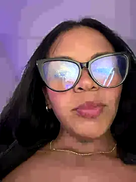 Charly  online show from September 2025 04:15:01 AM