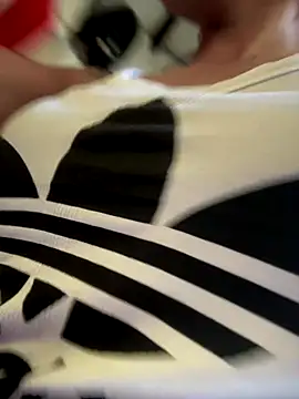 Charly  online show from November 2025 05:55:02 PM