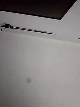 Snapshot of Dwirosebig chatting on November 2025 08:54:01 PM Dwirosebig online show from November 2025 08:54:01 PM