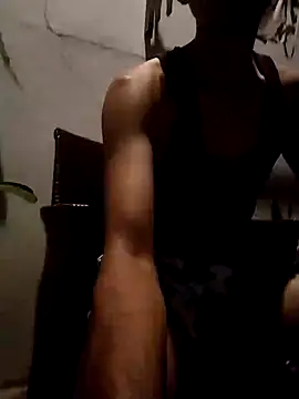 Snapshot of Dwirosebig chatting on November 2025 04:12:02 PM Dwirosebig online show from November 2025 04:12:02 PM