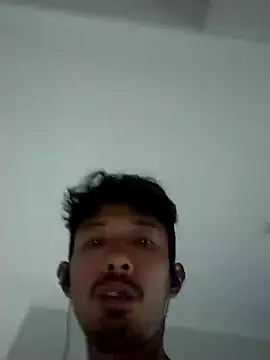 Snapshot of Dwirosebig chatting on November 2025 09:52:01 AM Dwirosebig online show from November 2025 09:52:01 AM