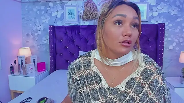 Snapshot of dalila_salazar chatting on April 2026 03:10:02 AM dalila salazar online show from April 2026 03:10:02 AM