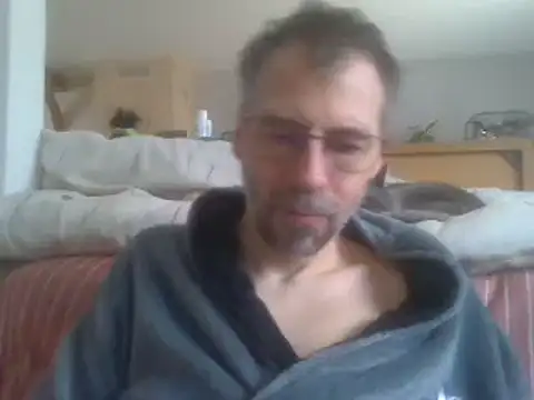 ptitcanard60600 online show from December 2024 01:00:02 PM