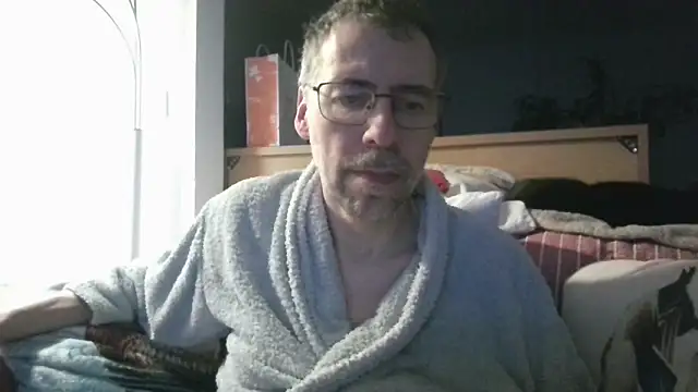 Snapshot of ptitcanard60600 chatting on April 2026 08:50:01 PM ptitcanard60600 online show from April 2026 08:50:01 PM