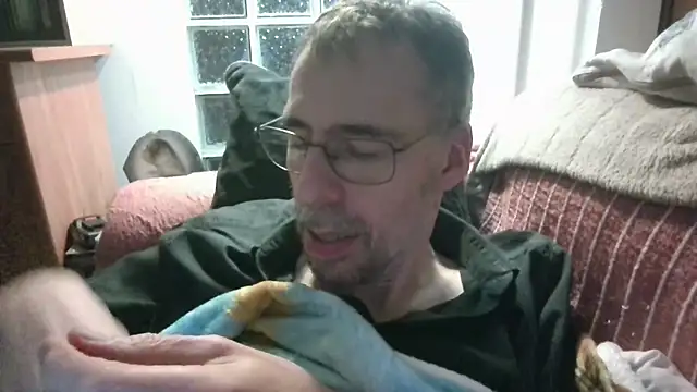 Snapshot of ptitcanard60600 chatting on April 2026 09:37:02 PM ptitcanard60600 online show from April 2026 09:37:02 PM