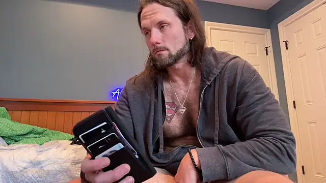 Snapshot of alexmannd chatting on December 2024 05:23:02 PM alexmannd online show from December 2024 05:23:02 PM