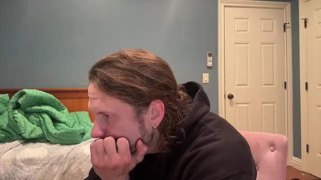 Snapshot of alexmannd chatting on December 2024 01:33:01 PM alexmannd online show from December 2024 01:33:01 PM