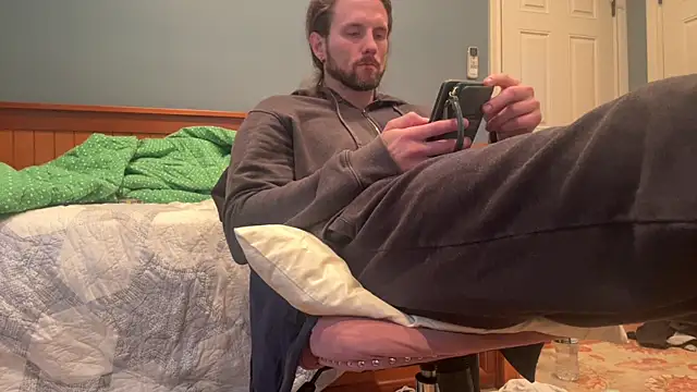 Snapshot of alexmannd chatting on January 2025 03:51:01 PM alexmannd online show from January 2025 03:51:01 PM