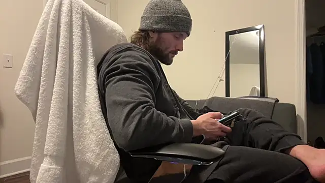 Snapshot of alexmannd chatting on January 2025 12:25:02 AM alexmannd online show from January 2025 12:25:02 AM