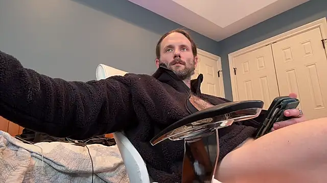 Snapshot of alexmannd chatting on February 2025 03:30:01 PM alexmannd online show from February 2025 03:30:01 PM