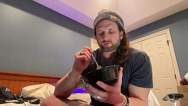 Snapshot of alexmannd chatting on February 2025 03:34:02 AM alexmannd online show from February 2025 03:34:02 AM