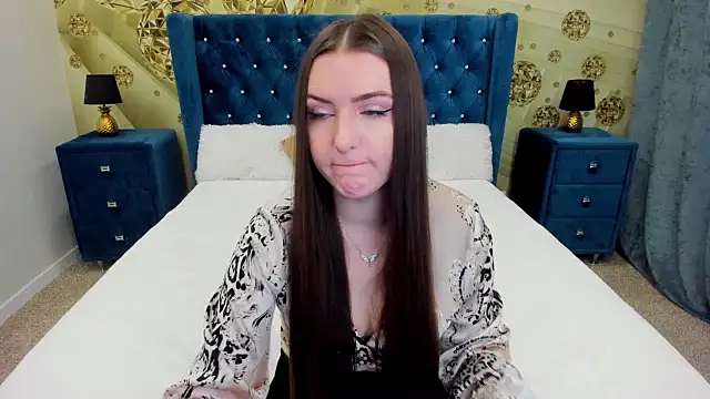 Katrina Minchels online show from January 2025 05:54:02 AM