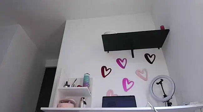 ari sexy1 online show from January 2025 08:00:01 PM