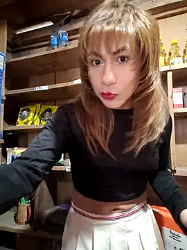 Snapshot of Evehampy chatting on March 2026 06:08:01 PM Evehampy online show from March 2026 06:08:01 PM