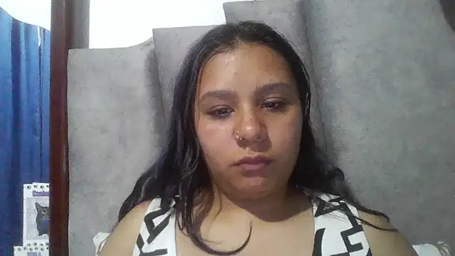 Snapshot of Charis_21 chatting on March 2026 12:06:01 AM Charis 21 online show from March 2026 12:06:01 AM