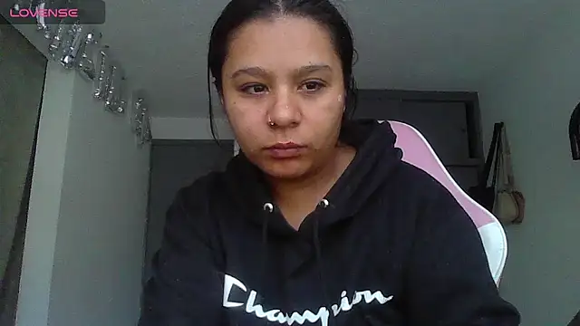 Snapshot of Charis_21 chatting on July 2026 12:21:02 PM Charis 21 online show from July 2026 12:21:02 PM