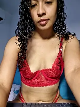 Snapshot of angela__98 chatting on July 2026 01:18:01 PM angela 98 online show from July 2026 01:18:01 PM