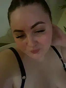 ihaveasecret  online show from March 2025 05:45:02 PM