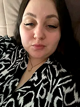 ihaveasecret  online show from October 2025 07:39:02 AM