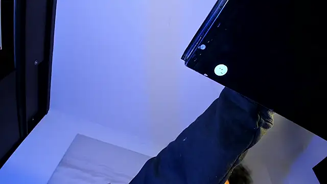 Apotheosis01 online show from September 2025 09:16:02 PM