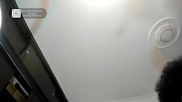 Snapshot of Apotheosis01 chatting on June 2026 10:17:01 AM Apotheosis01 online show from June 2026 10:17:01 AM